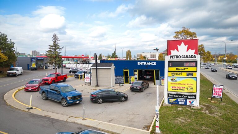 valet_car_wash-south_mississauga-hero-01